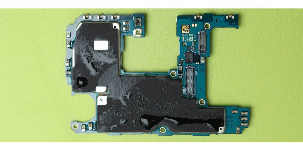 Częste przyczyny awarii portu USB | serwis telefon&oacute;w Chorz&oacute;w