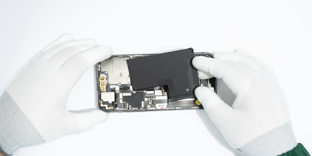 iPhone 16 &mdash; Jak rozpoznać uszkodzoną baterię? iPhone 16 &mdash; Jak rozpoznać uszkodzoną baterię?